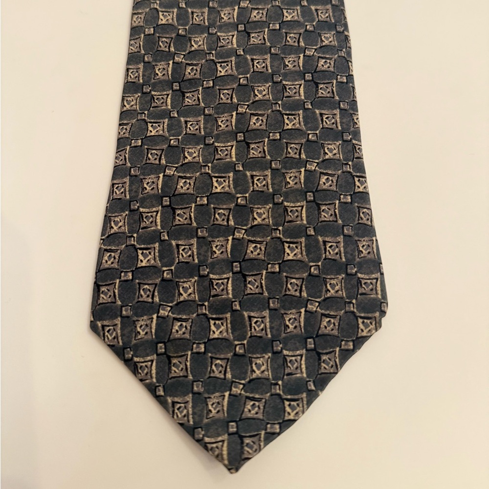 Zylos Elegant Patterned Tie in Black and Gray